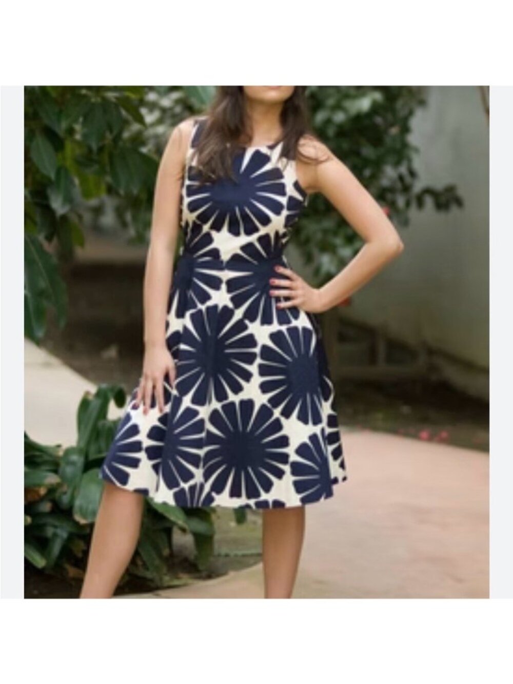 EUC J Crew sleeveless bold floral navy cream midi dress belted pockets size 0